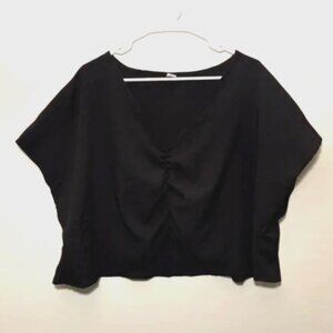 Black Ruched Front Cropped Black Short Sleeve Top, Size 4X Women’s